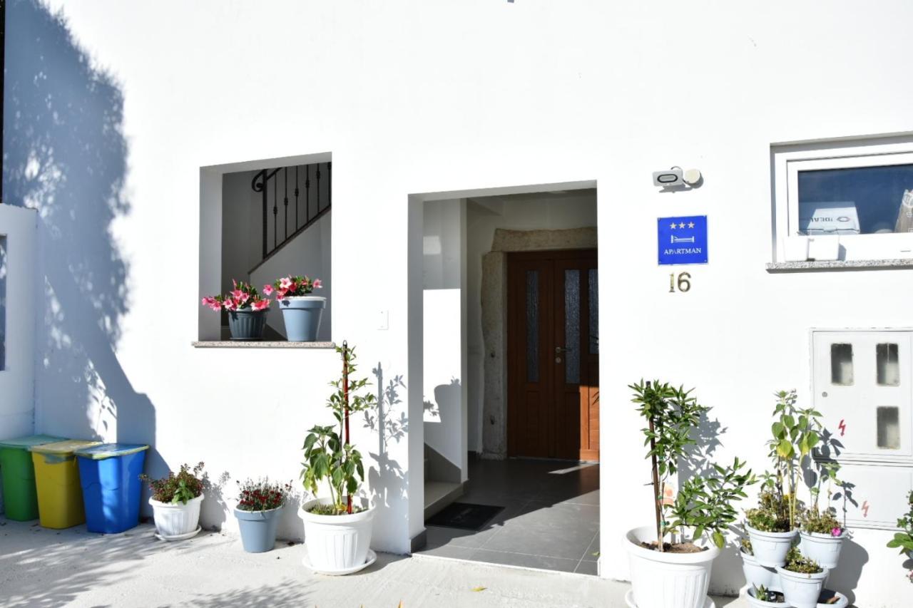 App Roko Apartment โปเรช ภายนอก รูปภาพ