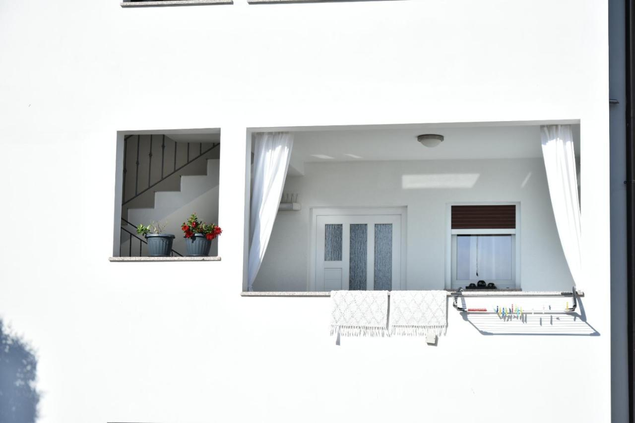 App Roko Apartment โปเรช ภายนอก รูปภาพ